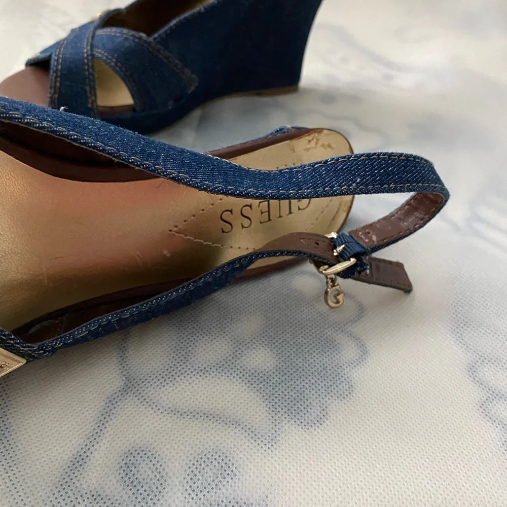 Guess Wedge Jeans Shoes, size 7 - Picture 4 of 7